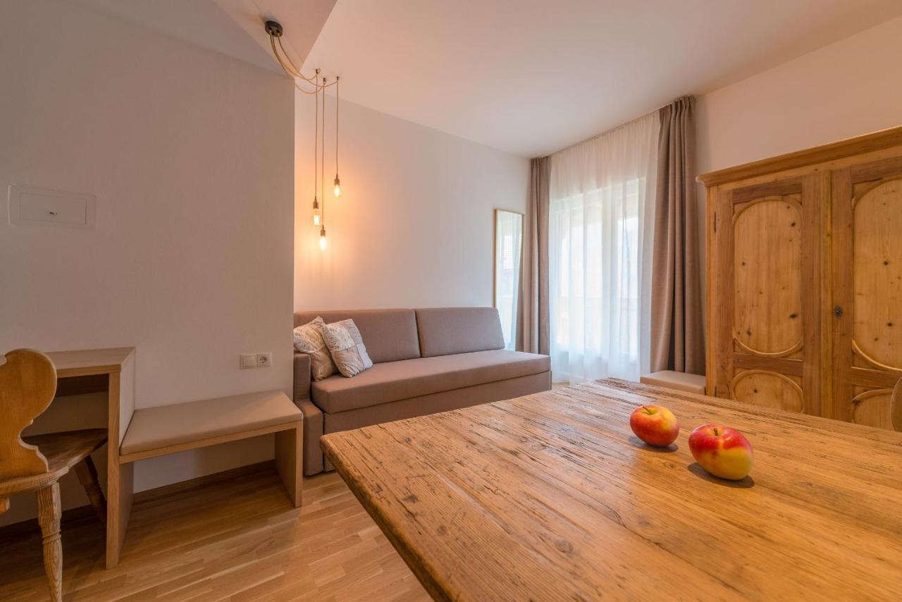 Tirolerin Garni Hotel แตร์เมโน ภายนอก รูปภาพ